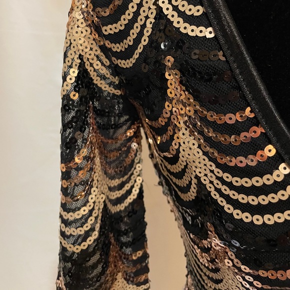 Women’s special occasion dress - Picture 7 of 7